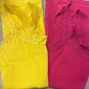 Size M. Abercrombie Kids Tank Tops